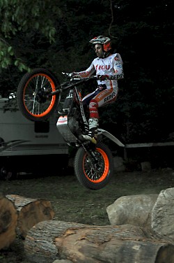 Toni Bou practices at the World Round in Rhode Island in 2015. Photograph by Lorraine Celis.